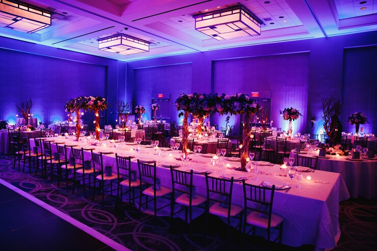 decorated banquet hall with flowers 8353 10058